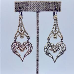 NEW! Francesca’s Elegant Gold Heart Drop Earrings